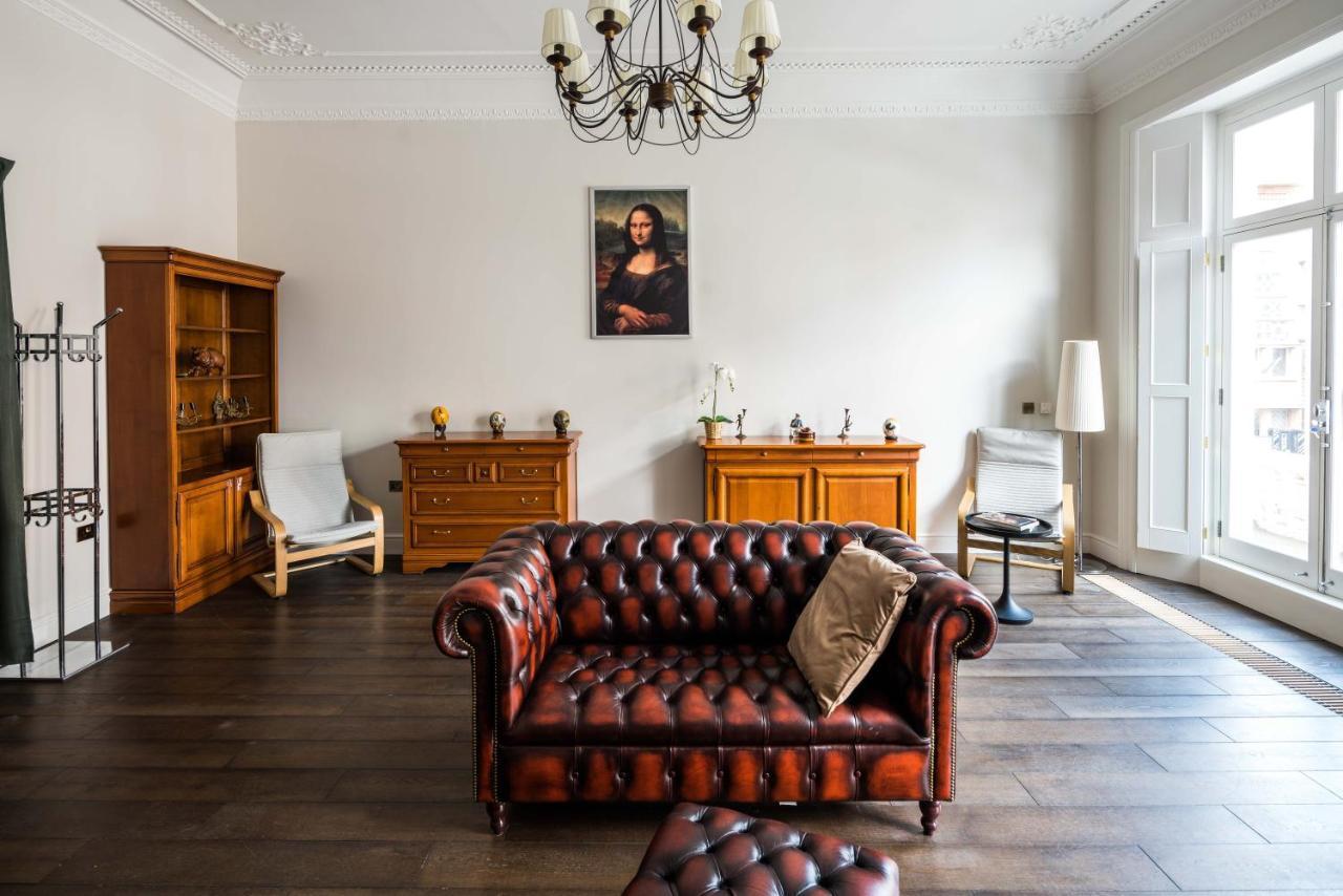 4 Bedroom House Up To 10 People At Heart Of Kensington And Chelsea Лондон Экстерьер фото